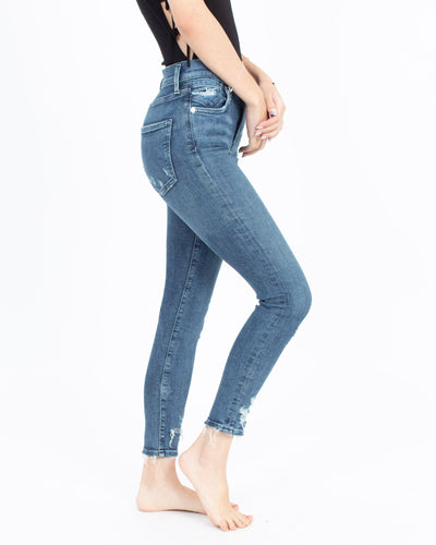 AGOLDE Clothing XXS | US 23 High-Rise Distressed Skinny Jeans