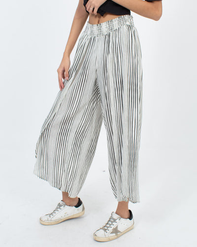 Billabong Clothing Medium Cropped Striped Pants