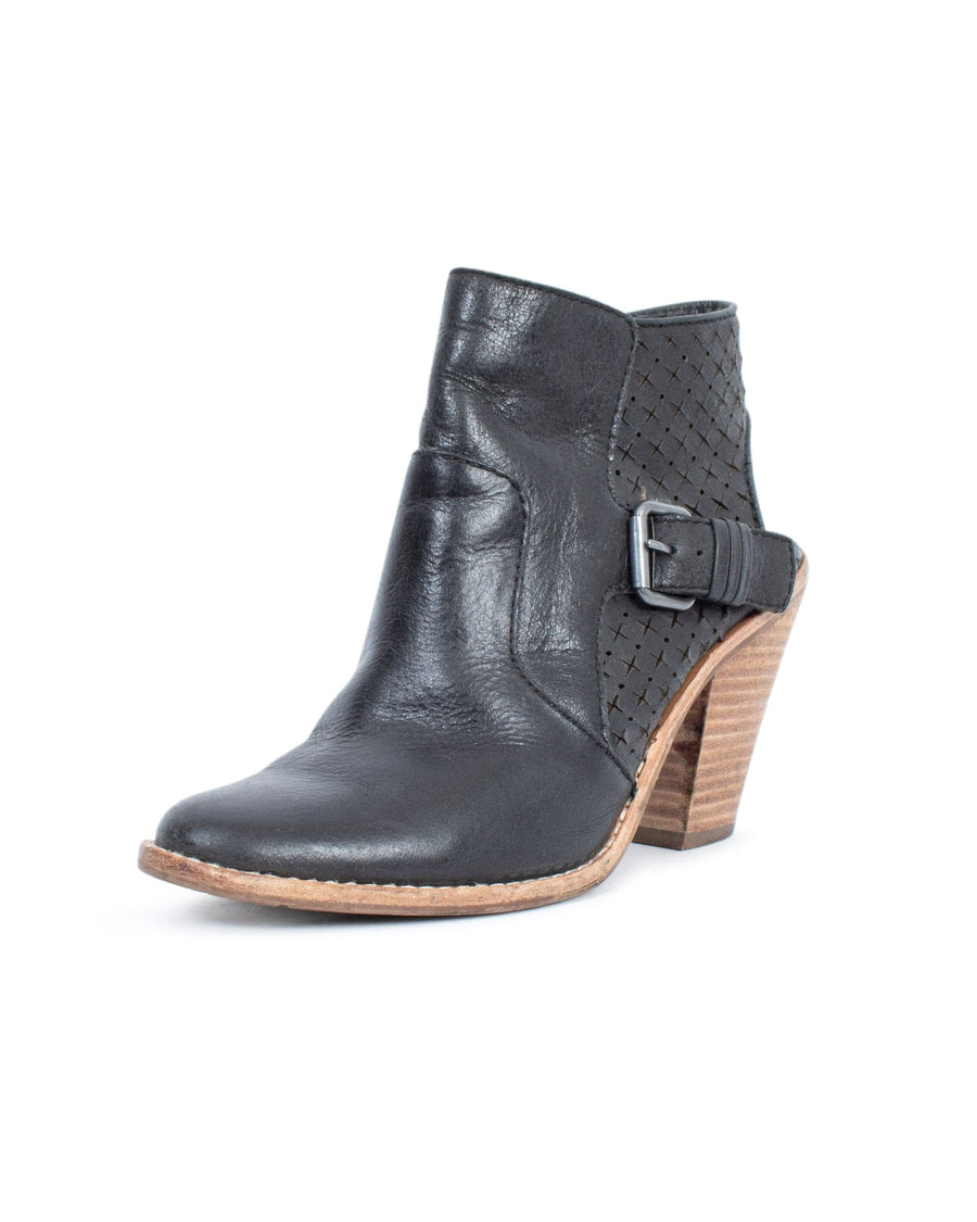 Dolce Vita Shoes Small | US 6.5 Ankle Strap Booties