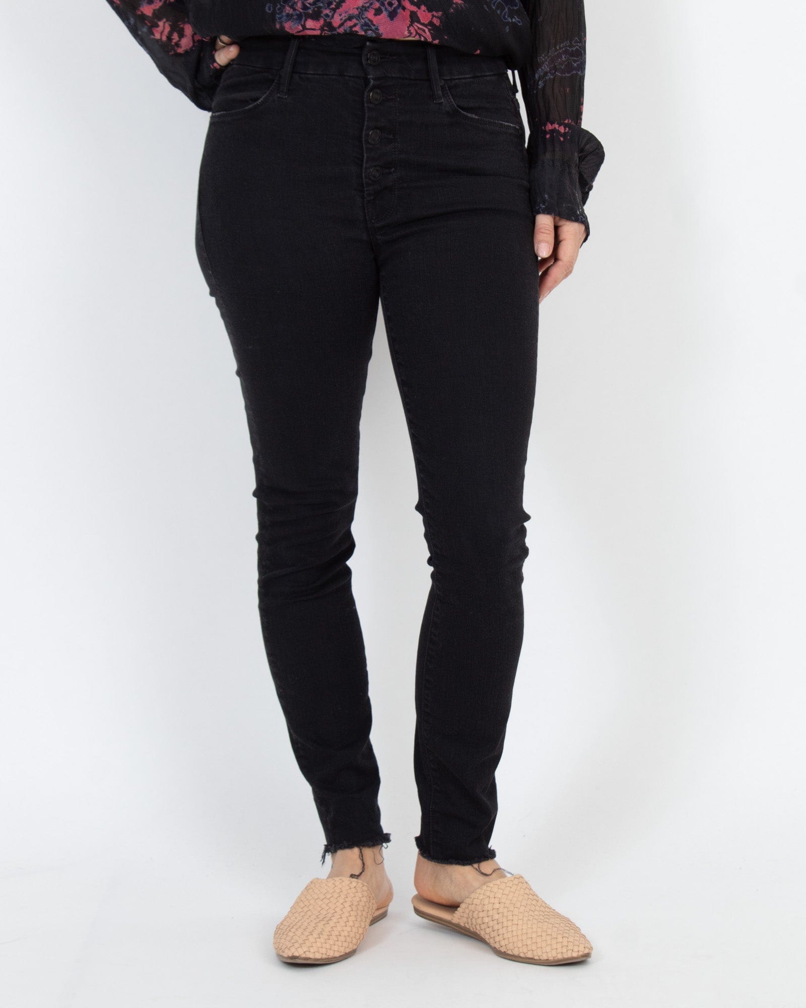 The Pixie Ankle Fray in Not Guilty Wash Jeans - The Revury
