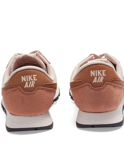 Nike Shoes Medium | US 8.5 "Air Pegasus 83" in Fossil