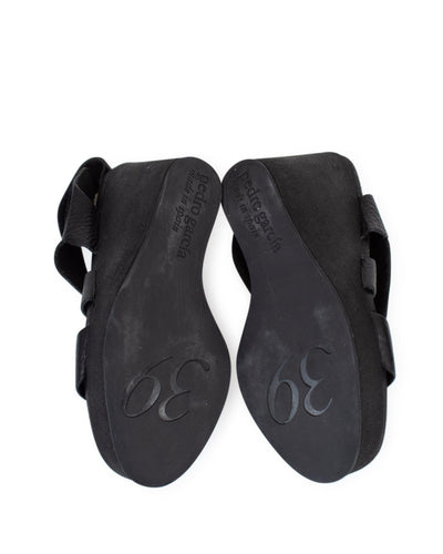 Pedro Garcia Shoes Large | US 9 Black Wedge Sandals