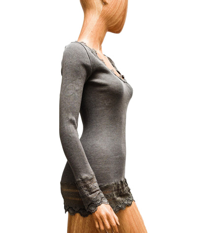 rosemunde Clothing Large Fitted Taupe Ribbed Long Sleeve Top