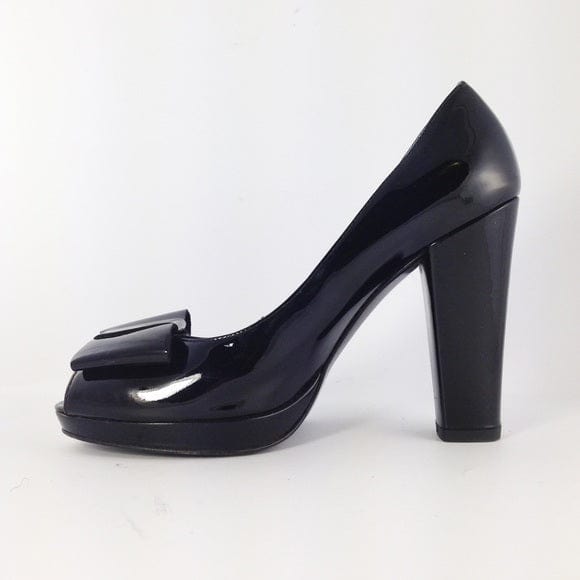 Stuart Weitzman Shoes Large | 9 Black Leather Peep Toe Bow Heels