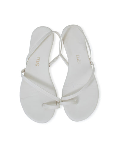 TKEES Shoes Small | US 6 Cream Flat Sandals