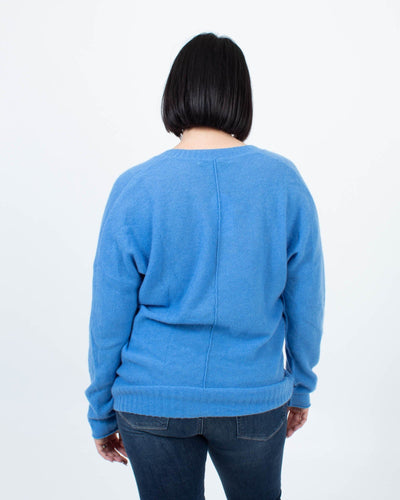 360 Cashmere Clothing Medium Cashmere V-Neck Sweater