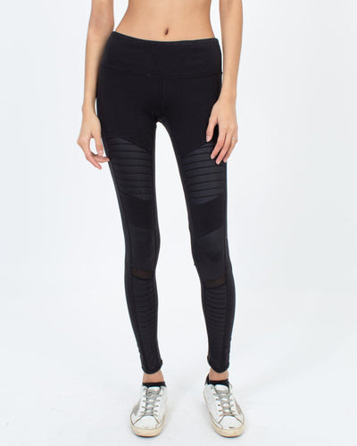 ALO Yoga Clothing Small Black Textured Leggings