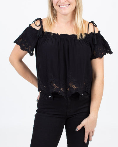 ASTR the Label Clothing Medium Off the Shoulder Embroidered Blouse