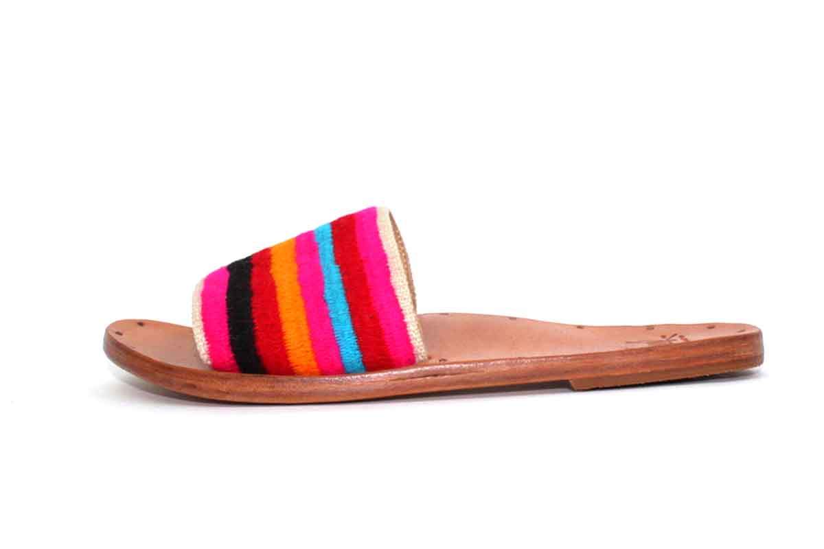 Beek Shoes Medium | US 7 Leather Sandals with Multi-Color Strap