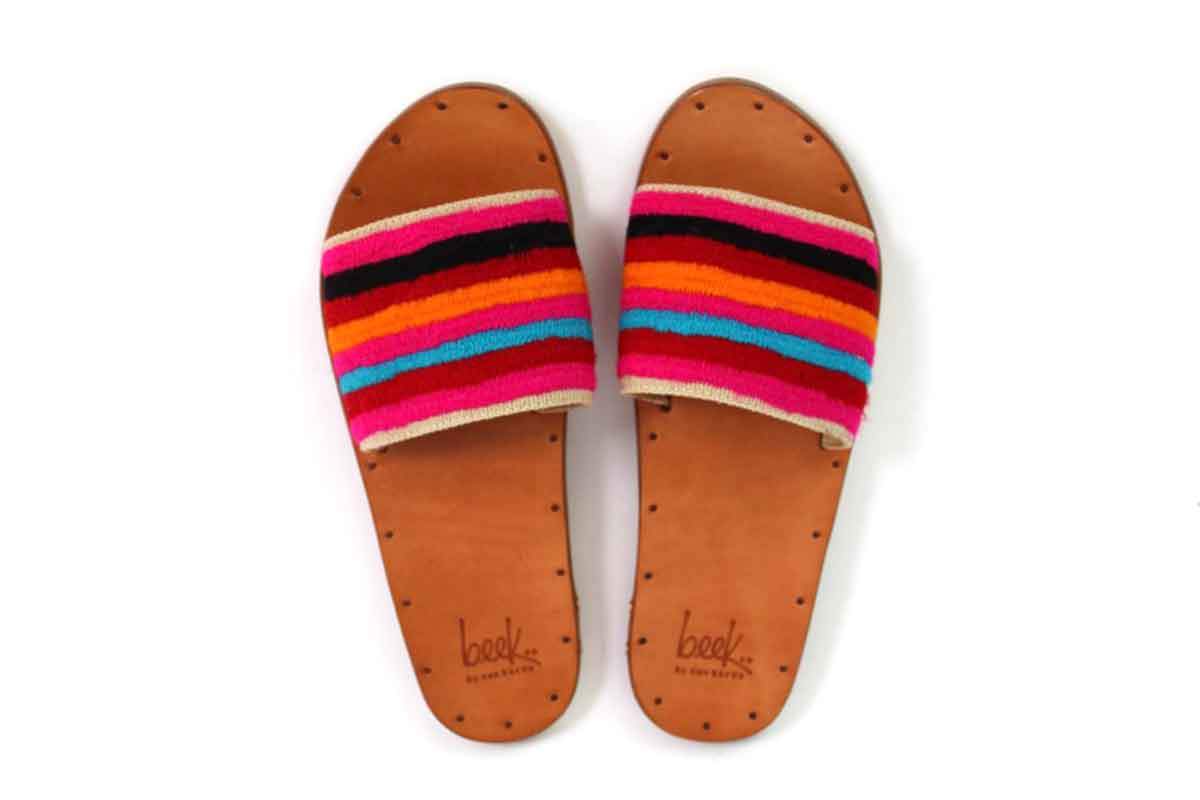 Beek Shoes Medium | US 7 Leather Sandals with Multi-Color Strap
