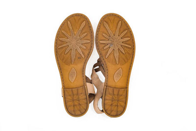BORN Shoes Large | US 9 Ankle Clasp Sandal