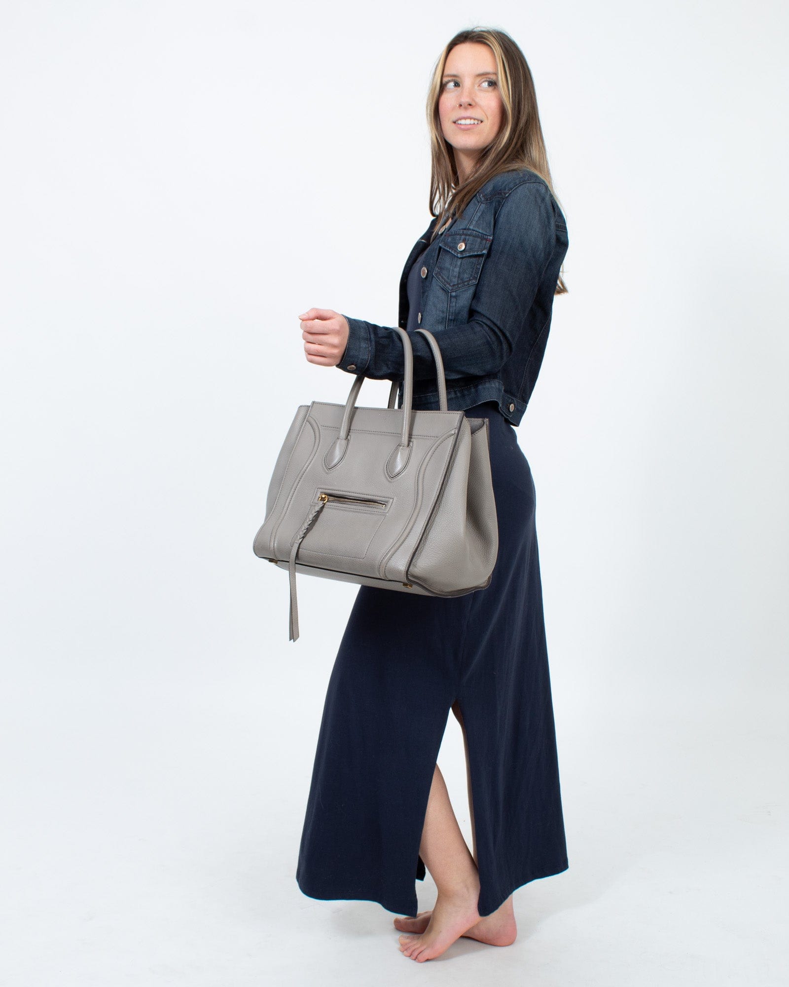 Celine luggage medium 2025 size