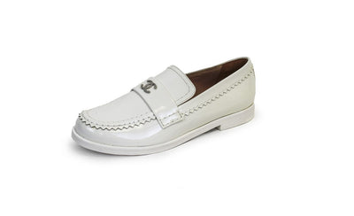 Chanel Shoes Medium | US 8 I IT 38 Patent Leather CC Loafers