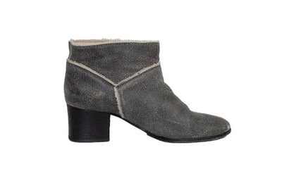 Chanel Shoes Medium | US 8 I IT 38 Shearling Ankle Boot