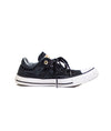 Converse Shoes Medium | US 8 Low Top Sneakers