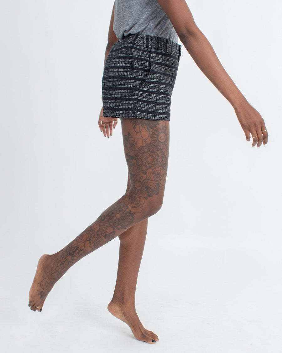 Joie Clothing Medium | US 6 Navy Striped Shorts