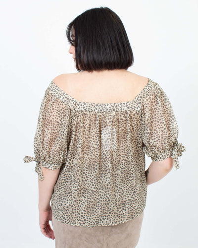 Love Stitch Clothing Medium Printed Button Down Blouse
