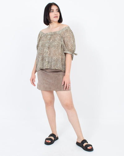 Love Stitch Clothing Medium Printed Button Down Blouse