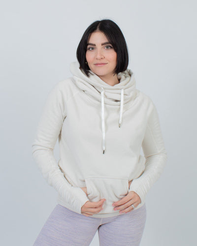 Lululemon Clothing Medium | US 8 Cream Fleece Lined Sweatshirt