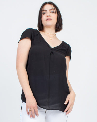 Maeve Clothing Medium | US 6 Black V-neck Blouse