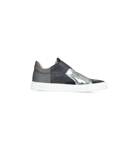 Maison Martin Margiela Shoes Medium | US 8 Laceless Low Top Sneaker
