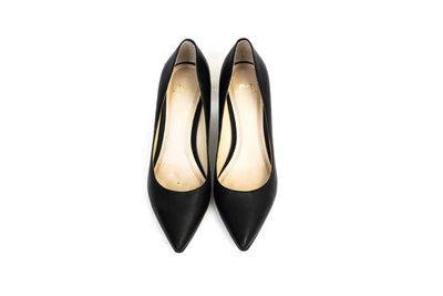 Marc Fisher Shoes Medium | US 8 Black Block Heel Pointed-Toe Pumps