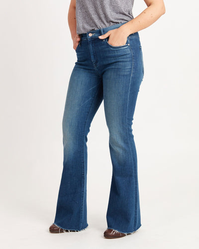 Mother Clothing Medium | US 28 The Weekender Fray Flared Jeans