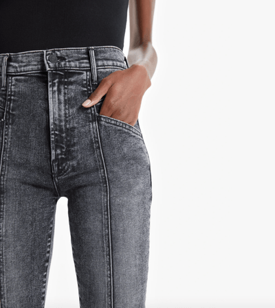 Mother Clothing XS | Us 25 "The Seamed Swooner Skimp" Jeans