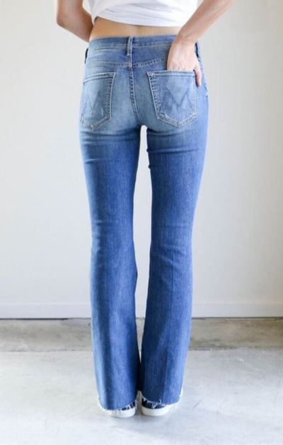 Mother Clothing XS | US 25 "The Weekender Fray" Jeans