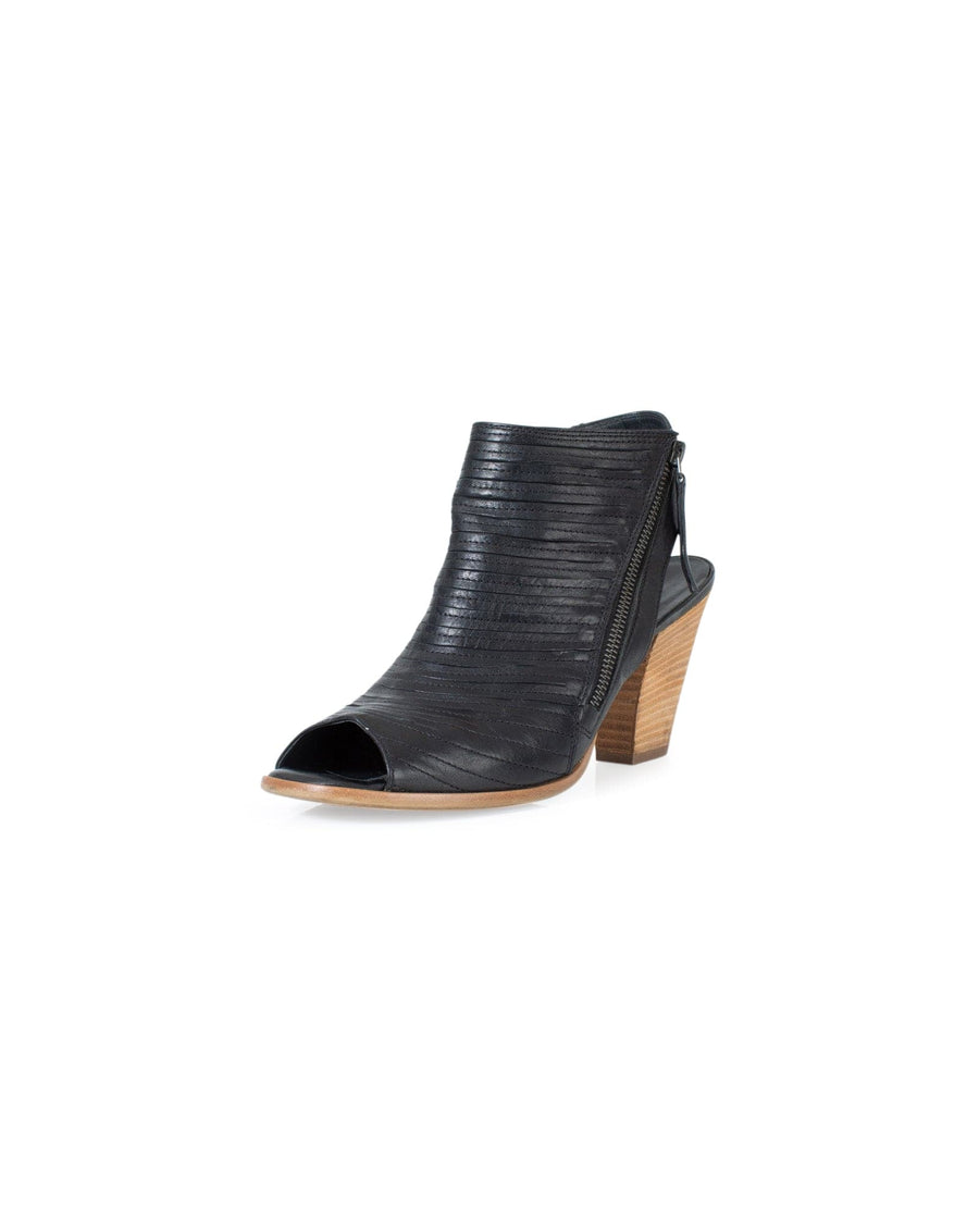 Paul Green Shoes Small | US 7 Black Leather Peep Toe Mules