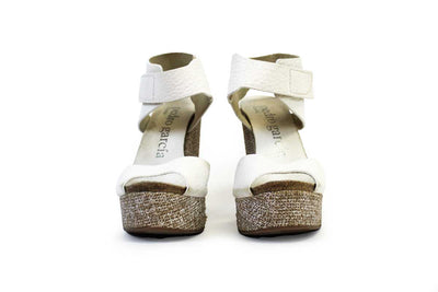 Pedro Garcia Shoes Small | US 7 I IT 37 White Leather Wedges