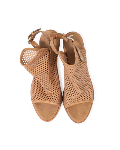 Rag & Bone Shoes Medium | US 8 Perforated "Wyatt Sandal"