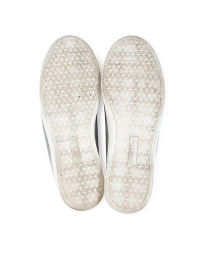 Steve Madden Shoes Medium | US 9 Pom Pom Slide On Sneakers