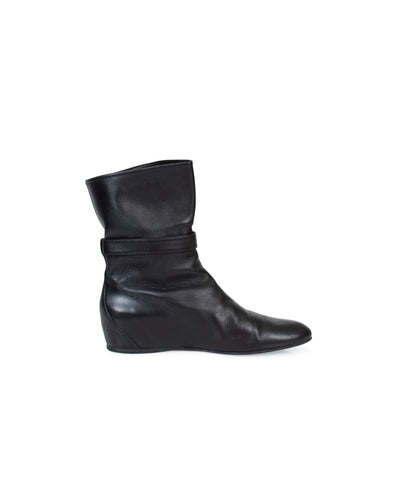 Stuart Weitzman Shoes Medium | US 8.5 Black "Gather Nappa" Boots
