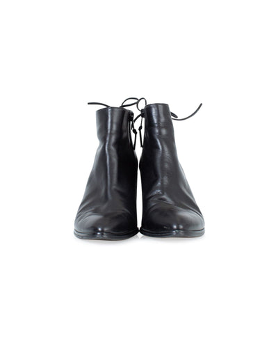 Stuart Weitzman Shoes Small | US 7 Pointed Toe Ankle Boots