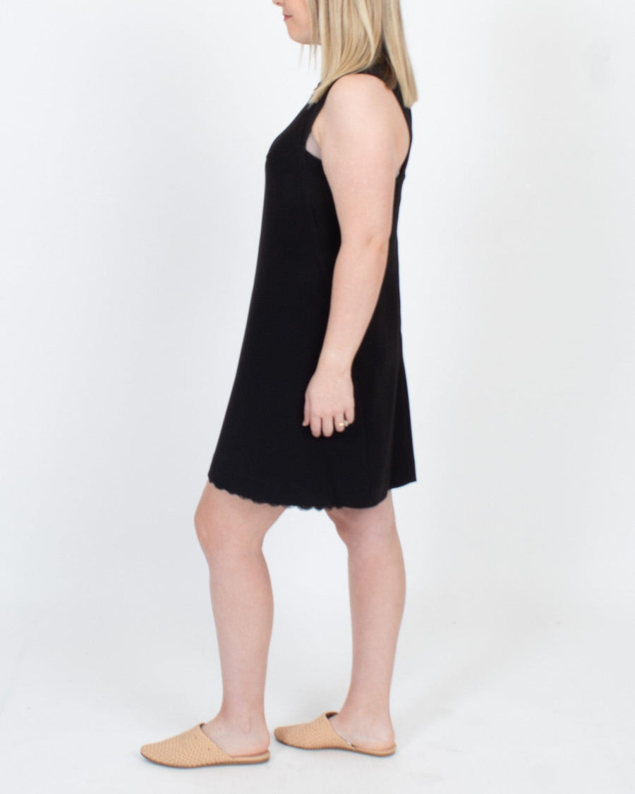 Trina Turk Clothing Medium | US 6 Sleeveless Sheath Dress