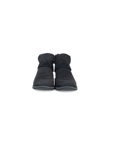UGG Australia Shoes Medium | US 9.5 "McKay" Shearling Boots