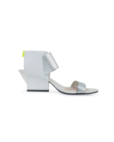 UN United Nude Shoes Medium | US 9 Textured Low Heel Sandals