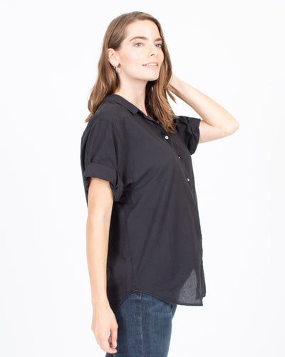 XíRENA Clothing Medium Black Button Down Shirt